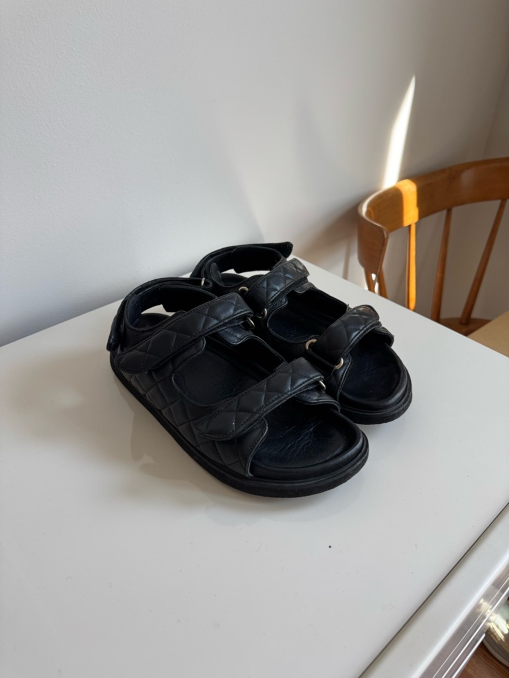 ALOHAS Hook Loop Sandal Black